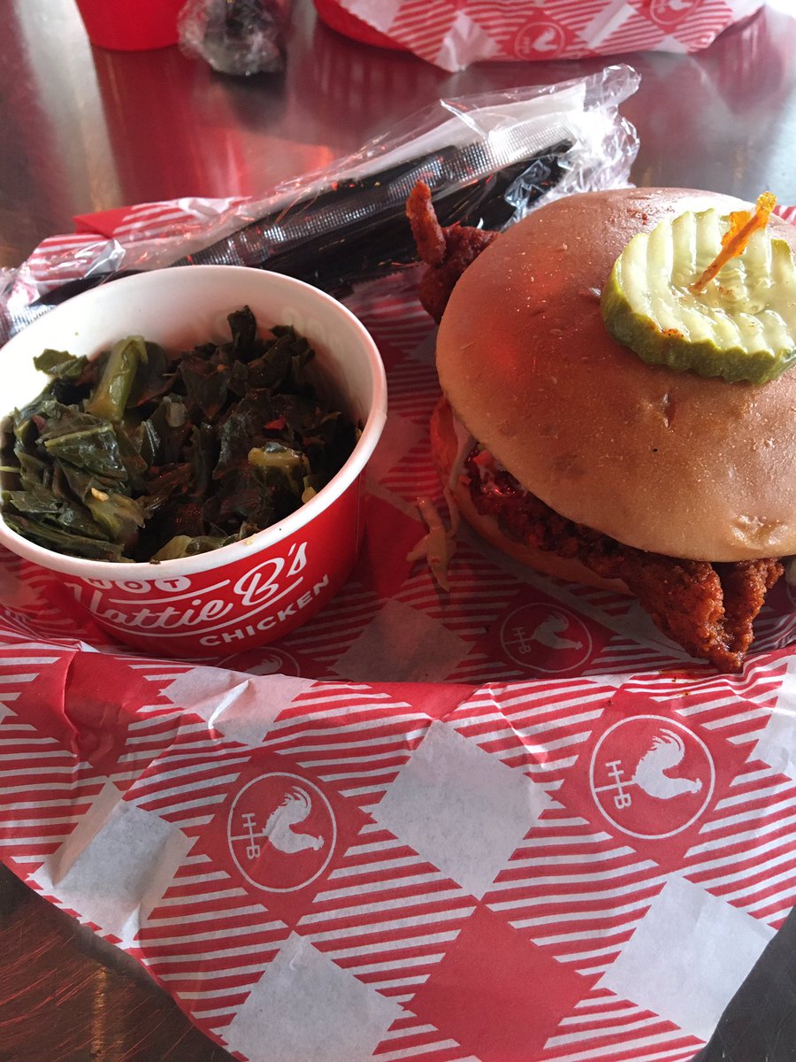 crjcaptchad's tweet photo. When in Nashville...............
@HattieBs
@NashvilleScene #hotchickenweek21 https://t.co/x8WkGbqhAN