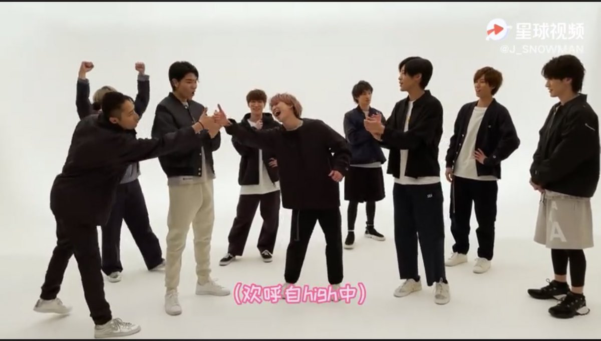 ガッツポーズ X ロイヤルシルバー Hotワード