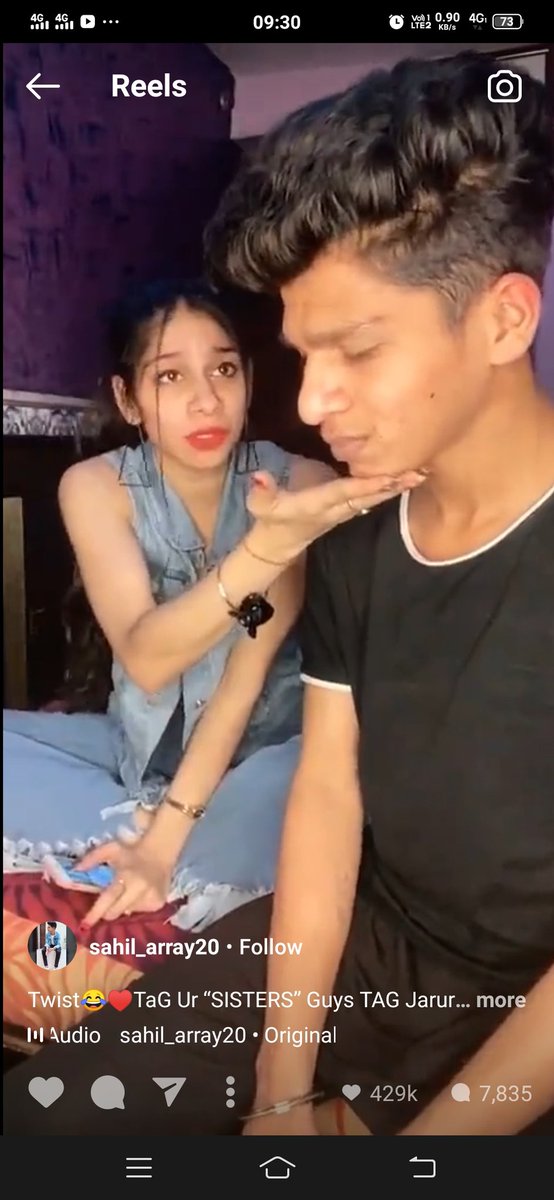 TnaTanapp's tweet photo. Kiska kiska mood aise thik hota hai 🤣🤣drop comment's ! 
@sahil_array20 &amp; @alaina_gupta19
.
.

#tnatanindia #funnyvideos #comedy 
#reels #viral #contentcreator #tnatan #explore #entertainment https://t.co/iq3TfS7fl3