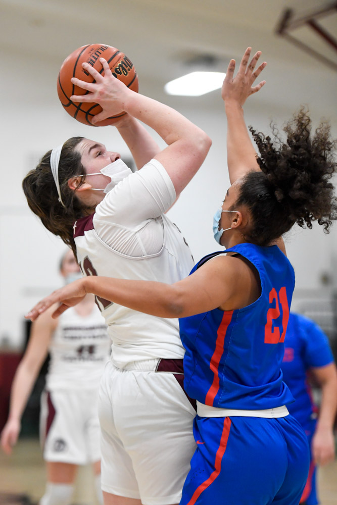 🏀📷<a href="/GccGirlsBB/">GCC Girls Basketball</a> cruise past <a href="/JHSGIRLSHOOP/">Jeannette Jayhawks GBB</a>
 83-15 in WPIAL Class 2A Section 4 girls basketball action For game roundup and more photos visit westernpasports.com/blog/2021/2/gi…  <a href="/JHSGIRLSHOOP/">Jeannette Jayhawks GBB</a> <a href="/GCC_Centurions/">GreensburgCentralCatholic</a>