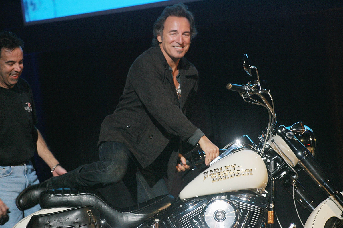 Blunder Road Bruce Springsteen busted for DWI after one shot of tequila