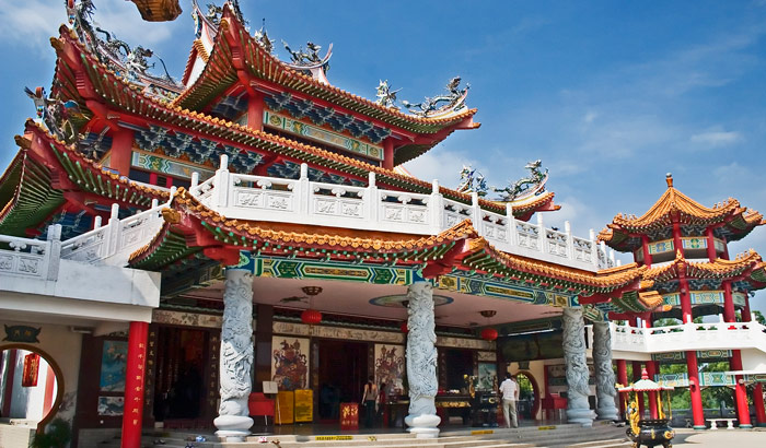 Tonight's site is the Thean Hou Temple in Kuala Lumpur, Malaysia. It's a temple to the Chinese sea goddess Mazu that was completed in 1987. It has architectural elements from Buddhism, Confucianism and Taoism in its construction.