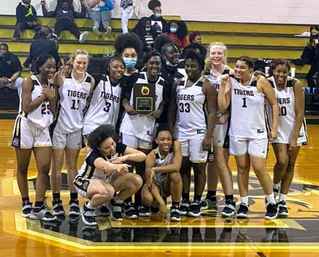 AWatts0610's tweet photo. Congratulations to our Lady Tigers! 2A Area 8 Champs! 💛🖤💛🖤 @BBCMHS https://t.co/kaCZJ5peTJ