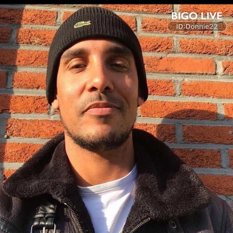 It wouldn't be a party without you #BIGOLIVE > Donnie is back.    bigo.tv/sid/2541697334…
slink.bigovideo.tv/gpt7CS