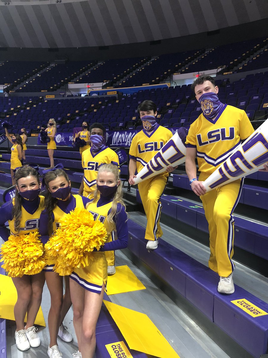 LSU Cheerleading tweet media