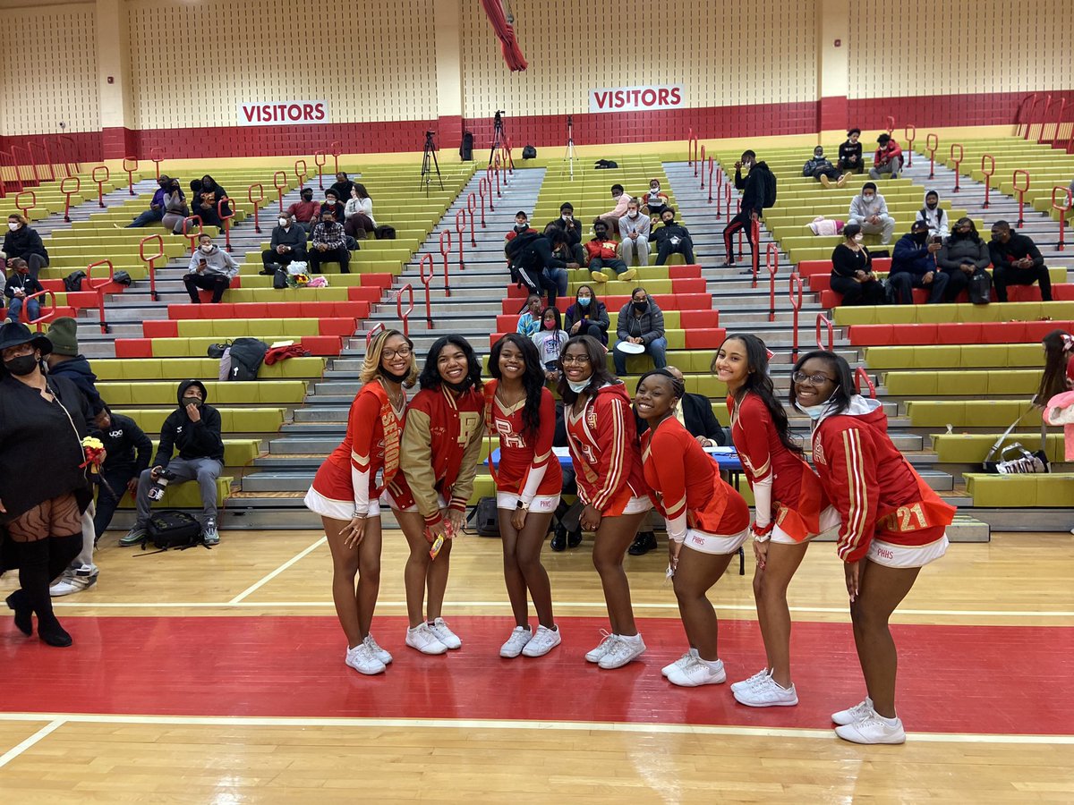 🏀🏈PH Cheerleaders♥️💛 tweet media