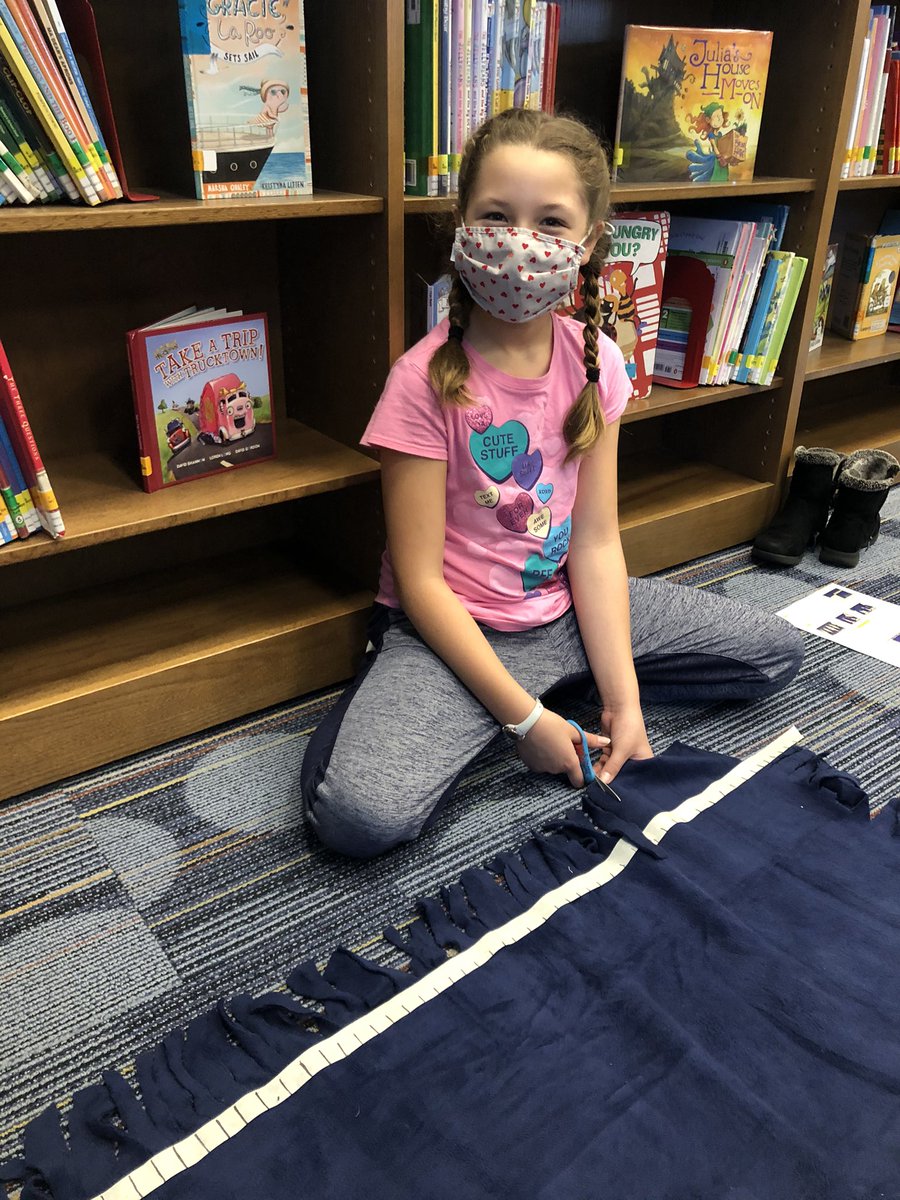 MrsNellyGWC's tweet photo. Serving others prepares you to lead others. ~ Jim George 🥰 #MESBeta #mesisourhappyplace #mesrocks #betaclub #projectlinus https://t.co/FAkFAsw8Ak