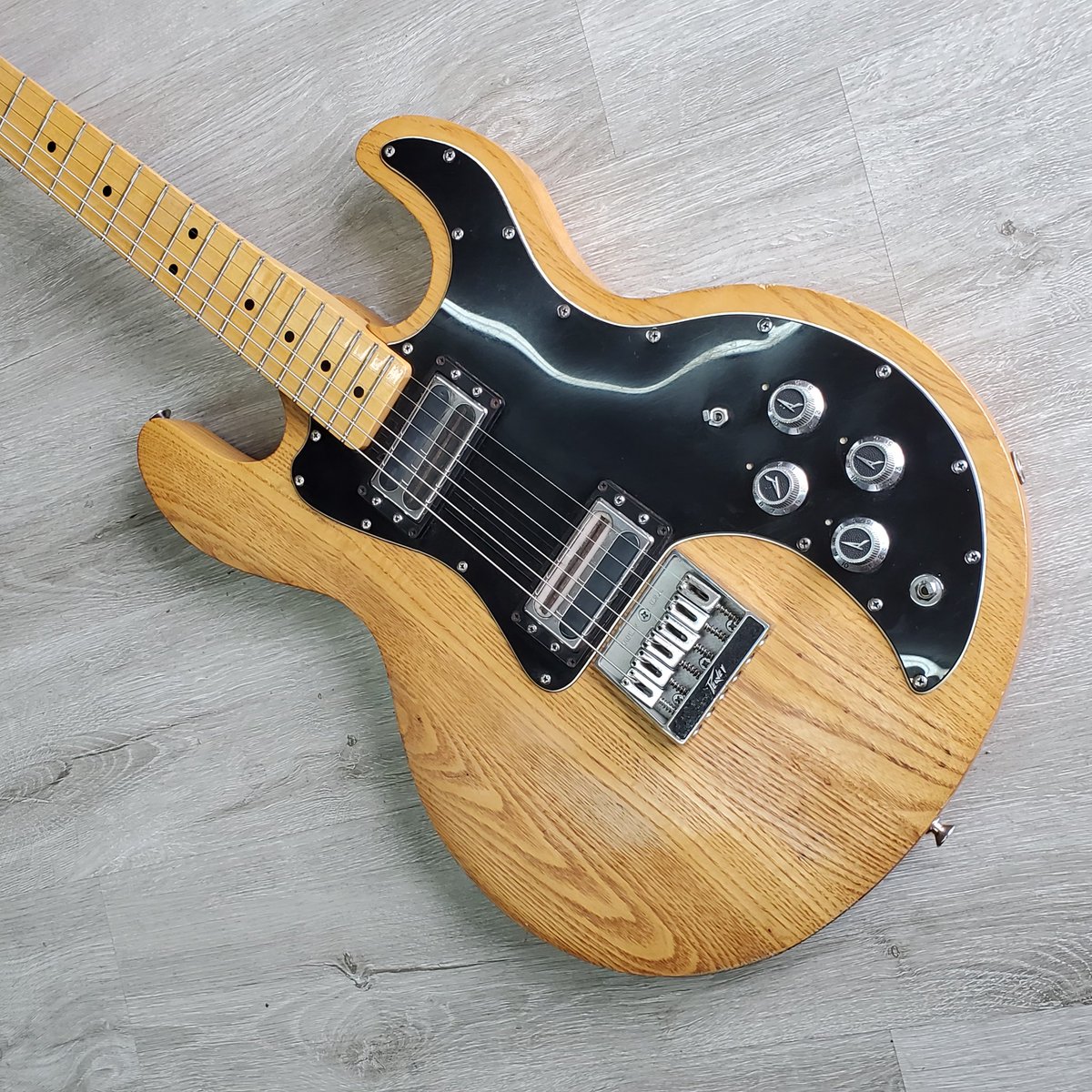 MusicGeorgetown's tweet image. 1979 Peavey T-60.