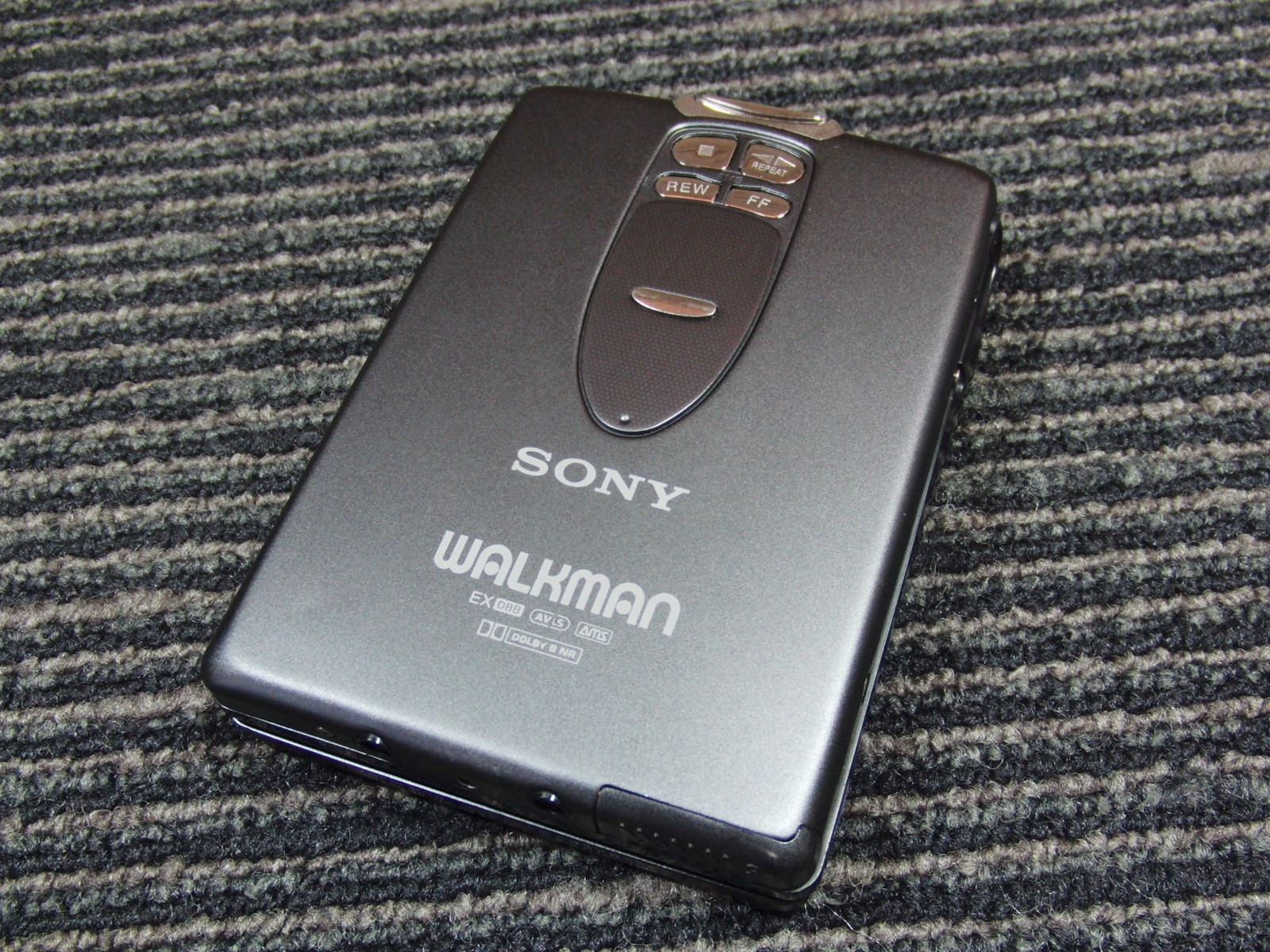 SONY 美味い WALKMAN カセットウォークマン WM-EX505 整備品