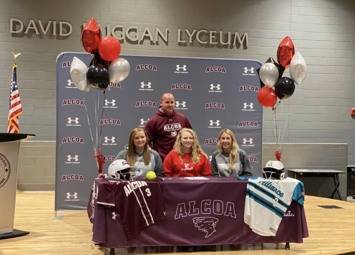 alcoa_softball's tweet photo. Congrats to @kalo2021 for signing today with @UVAWiseSB 🥎🥎🥎@UVAWiseCavs 🥎🥎🥎 #ProudTornadoes 🌪🥎 https://t.co/blRH3oaAmQ
