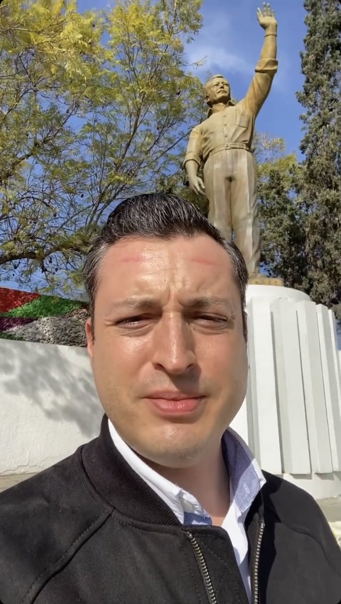 Luis Donaldo Colosio Riojas visitó Lomas Taurinas, lugar donde hace casi 27 años fue asesinado su padre