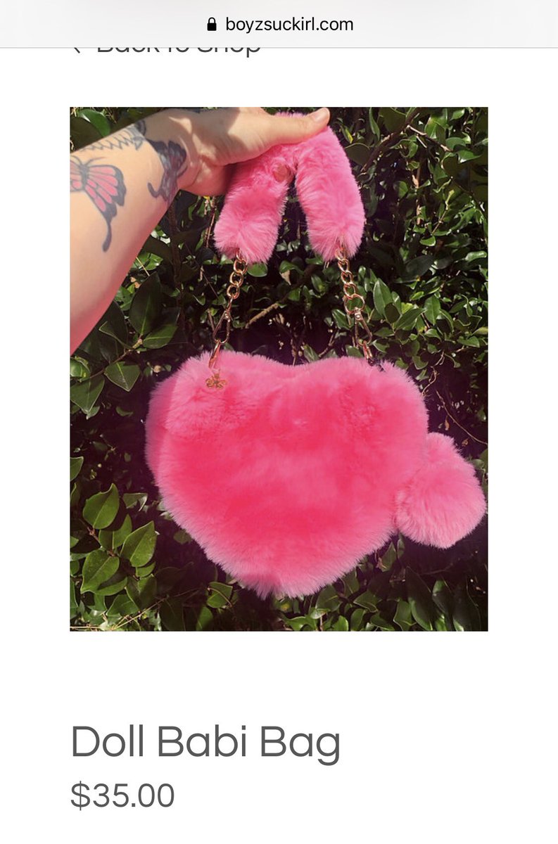 boyzsuckirl's tweet photo. 😇 Introducing our Doll Babi bag, the hot pink sold out quickly but there are red and baby pink left. Restock will be on March 15th 💖
 https://t.co/4nVE2DqoKp https://t.co/LZBzdWbt2s