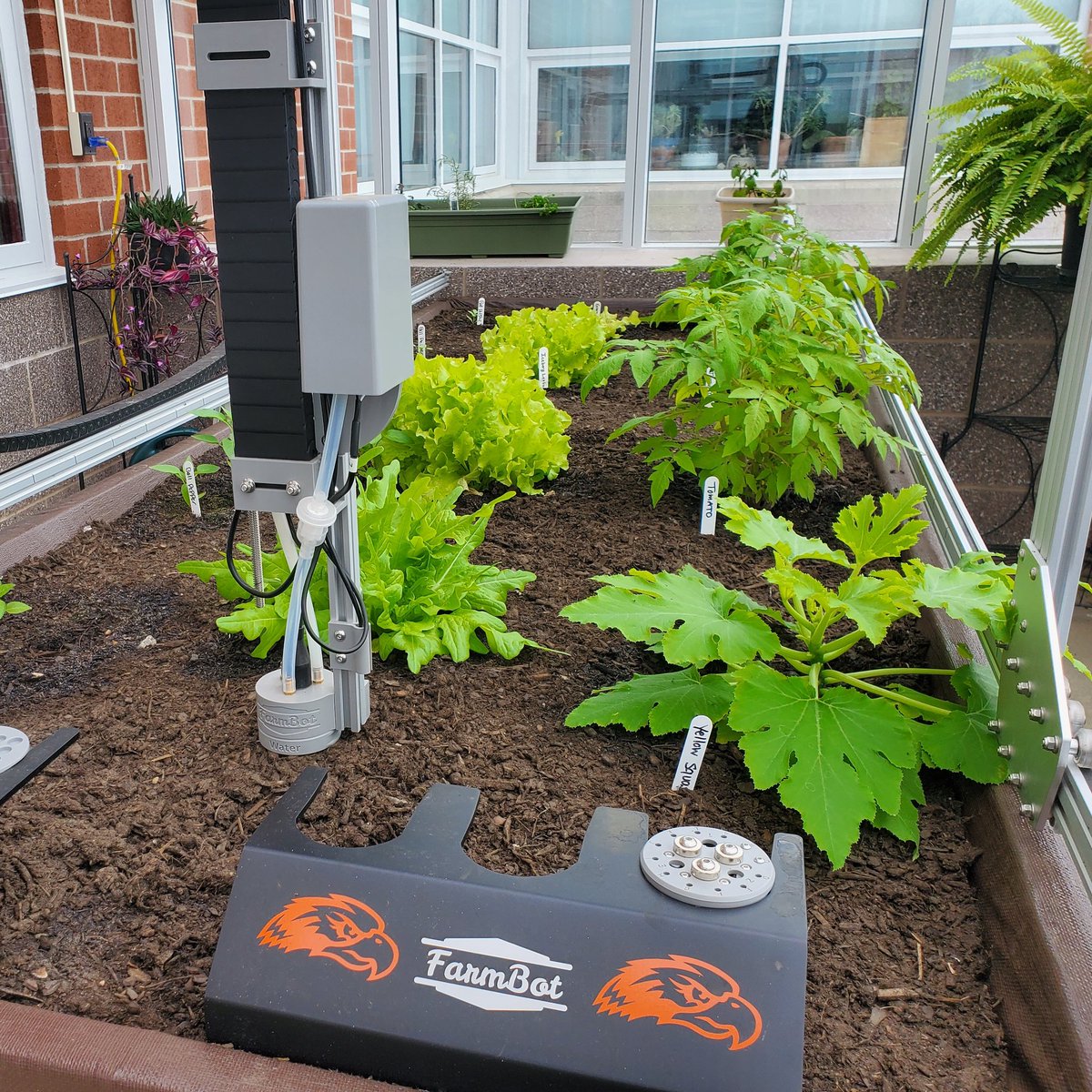 Mrs_Greening's tweet photo. Congratulations to the students of STEAM 7 on their recent win of the FarmBot Photo Contest! 👏
@HanoverMiddle @farmbotio #hpsdawesome #STEAM7 #STEAMedu #greenhousegoals https://t.co/09niX095b0