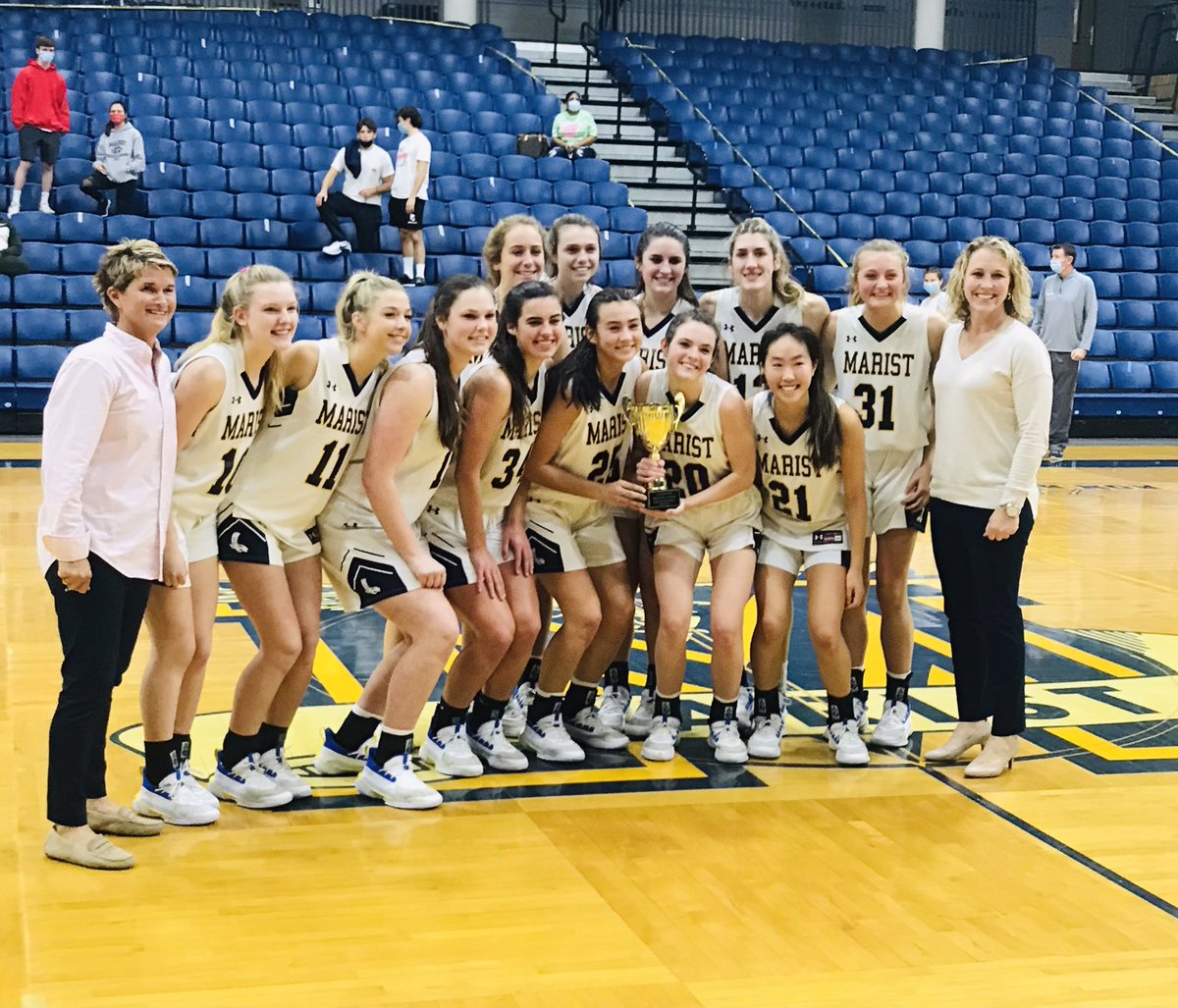 BuckheadRacing's tweet photo. Big Time Battle in Brookhaven tonight! Tied at 32 going into 4Q, @MaristBooster girls go on 13-3 run to close it out 45-35 over @Arabia_gbb for the 6AAAA championship! @KyleSandy355 @SandysSpiel @JayChampNews @PGH_Georgia @MaristMBC @samcrenshaw23 https://t.co/70E75gsKo8