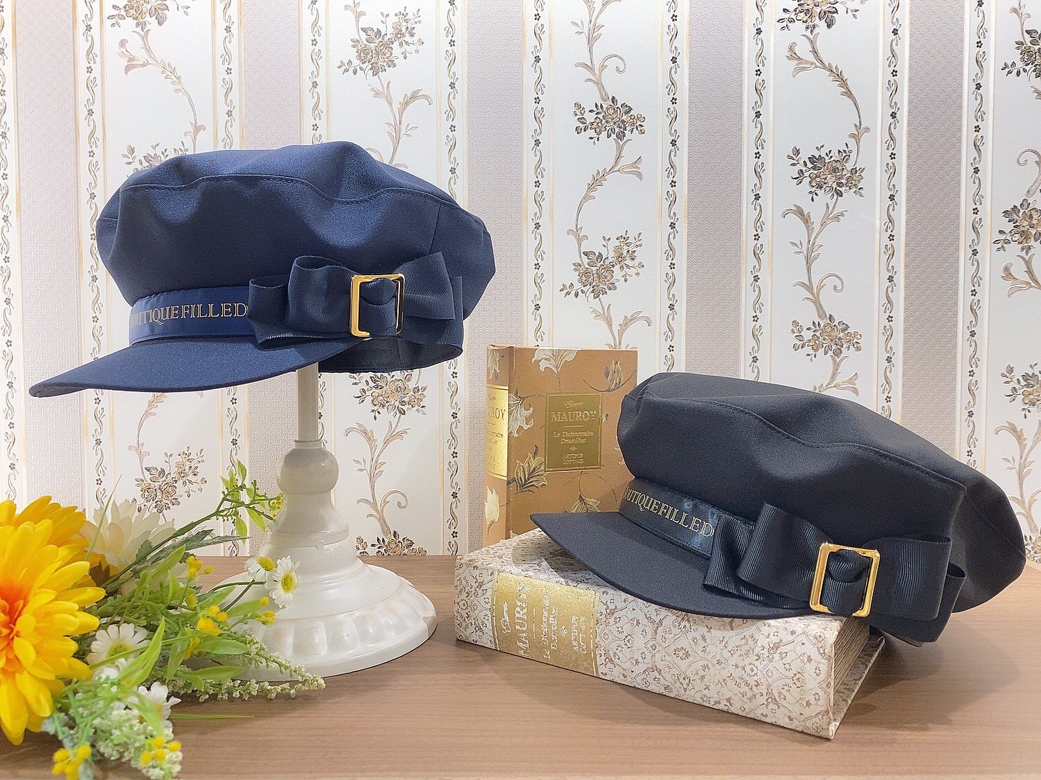 Amavel　くまの探偵さんリボン付キャスケット　ボルドー 2021 Autumn Collection – Amavel（アマベル）公式サイト