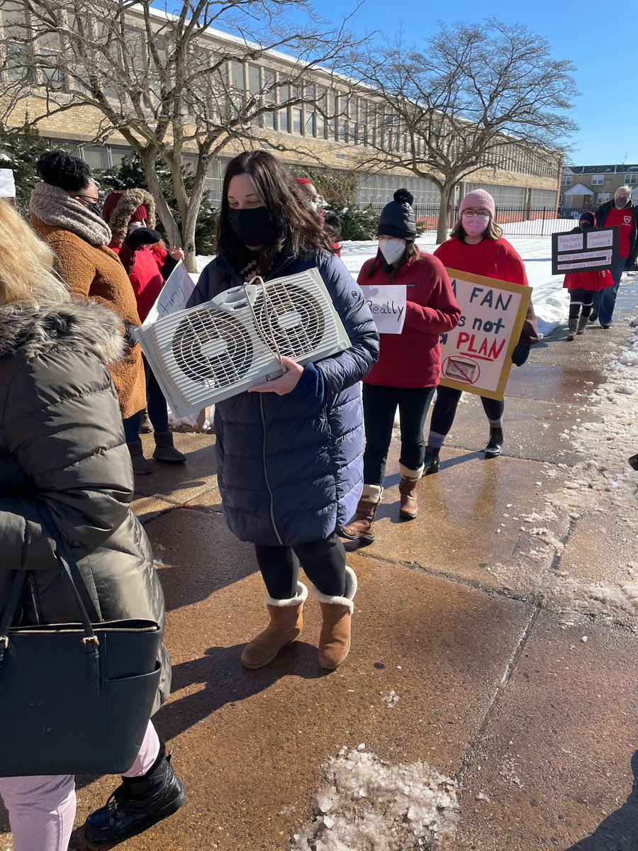 rweingarten's tweet photo. Hite has defended his ridiculous fan plan by saying "we prioritize safety not elegance" but where is the safety in blowing air around a room with a tiny plastic fan? And where the manufacturer says this fan is only appropriate 4 household use...They need a #PlanNotFan. #PHLed https://t.co/j8b8YJ1D4H