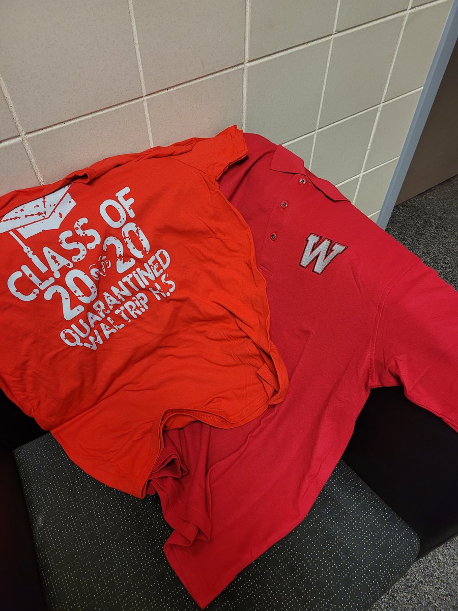 CarlosCLarios1's tweet photo. Another Thank you going out to @michaelnigglijr and @waltrip for the great additions to my collection of shirts/polos. Nothing but great vibes will happen while wearing these shirts. @katesmithes @OakForestES @CliftonPride @Panther_Proud @ScarborHS @Williams44STEM #gonnalookgood https://t.co/JBYN3lkVin