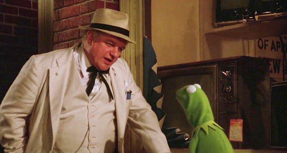 Charles Durning was so perfect for this role.