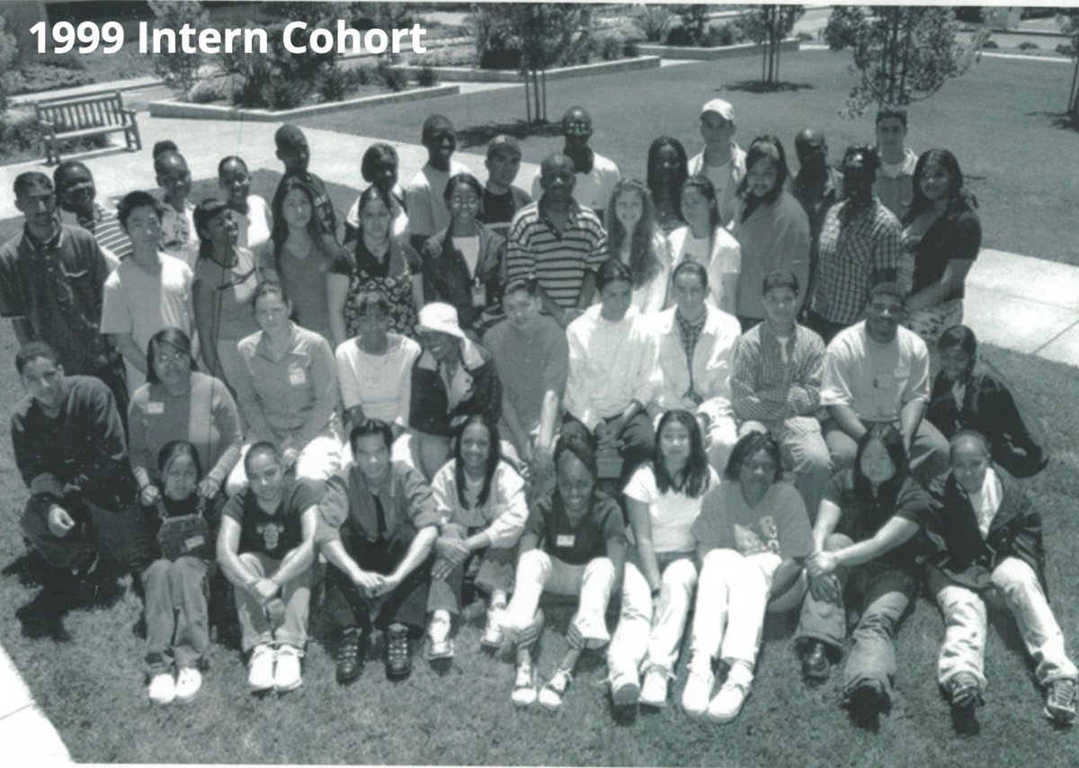 BiotechPartner's tweet photo. Throwback Thursday! It's our 98' and 99' Intern Cohorts– if you see yourself or someone you know, tag them in the comments! If you are a Biotech Partners/BBEI alum, please take a moment to fill out this quick contact form: https://t.co/48N53uldk8 We appreciate your help! https://t.co/PlegckYVr9