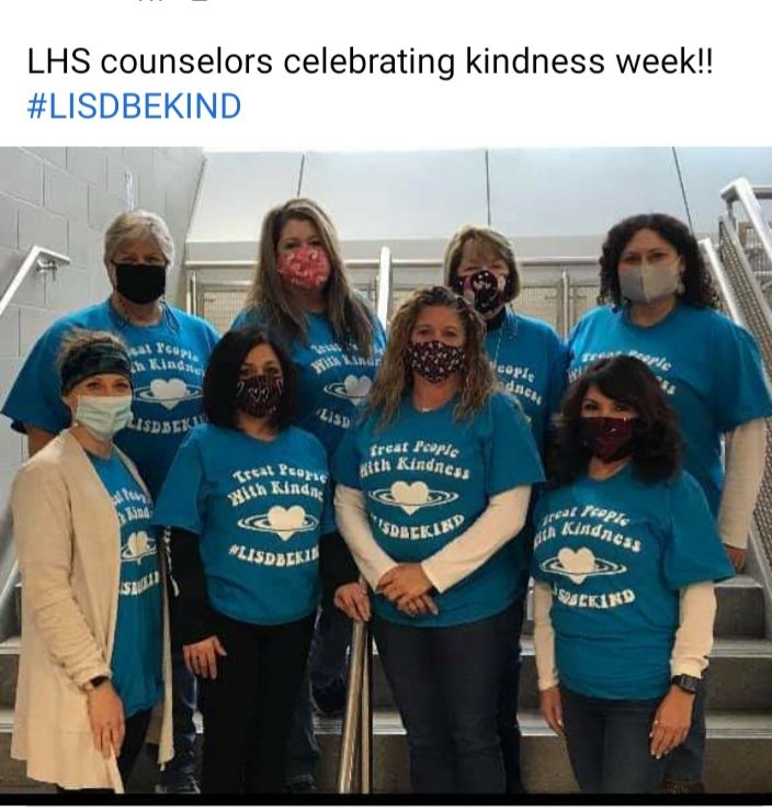 SmithLHSH's tweet photo. A sea of kindness on Thursday. LHS counselors celebrating kindness week! #LISDBEKIND @lewisvillestuco @LewisvilleHS @LISDcounselors1 https://t.co/6FtGX6CGCn