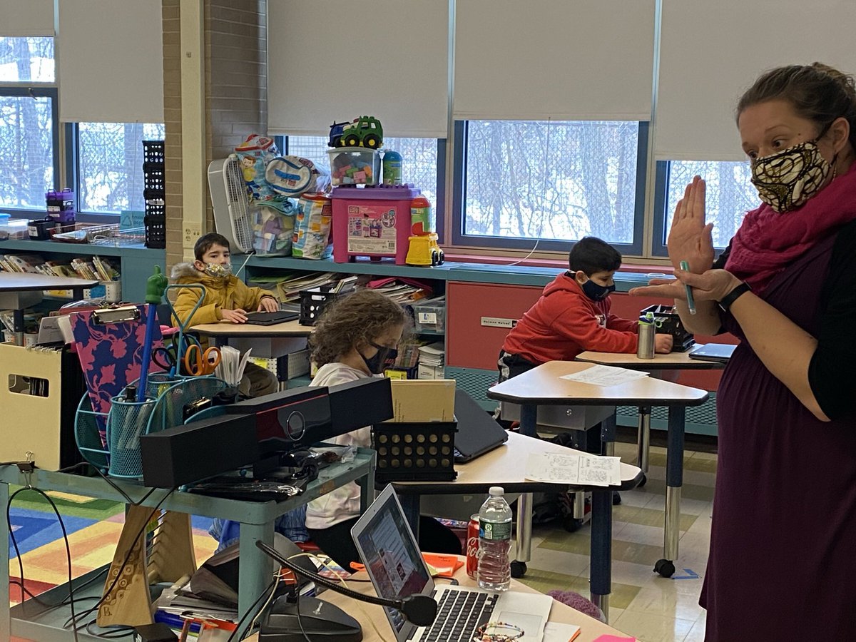 Beethoven School (@beethovenbps) on Twitter photo We are BACK <a href="/BeethovenBPS/">Beethoven School</a>!!! #BPSProud <a href="/BostonSchools/">BostonPublicSchools</a> @BCassellius <a href="/marty_walsh/">Mayor Marty Walsh</a> We are BACK <a href="/BeethovenBPS/">Beethoven School</a>!!! #BPSProud <a href="/BostonSchools/">BostonPublicSchools</a> @BCassellius <a href="/marty_walsh/">Mayor Marty Walsh</a>