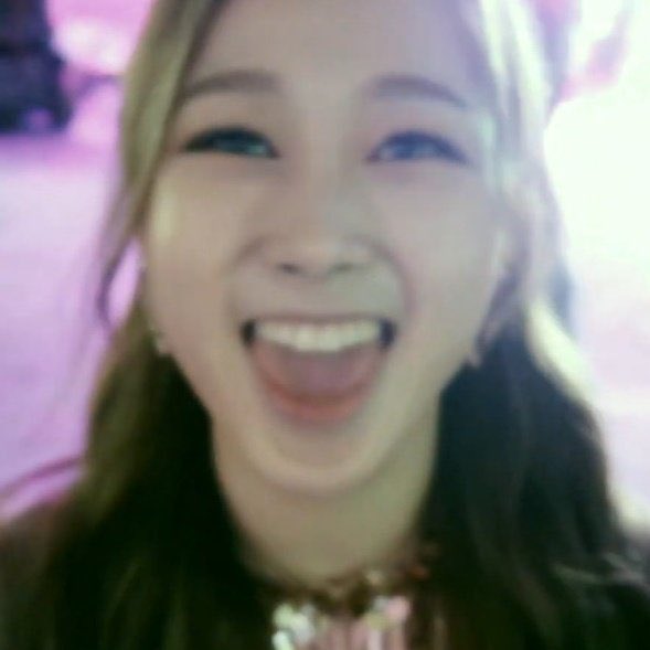 aerithinks's tweet image. 😆