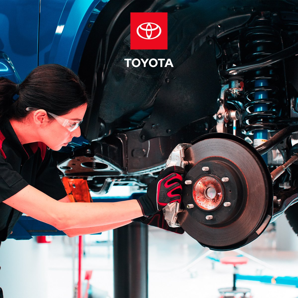 When you need a helping hand, make sure it’s a Toyota Certified Technician—equipped with state-of-the-art technology and Genuine Toyota Parts. bit.ly/2LkB33K