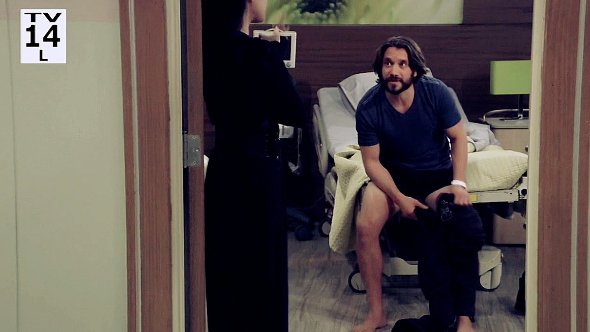 "Should you be doing that?""If I don't I will be charged with indecent exposure...."Dante was like "Either way my ass is out of here!"   #GH  #Sante