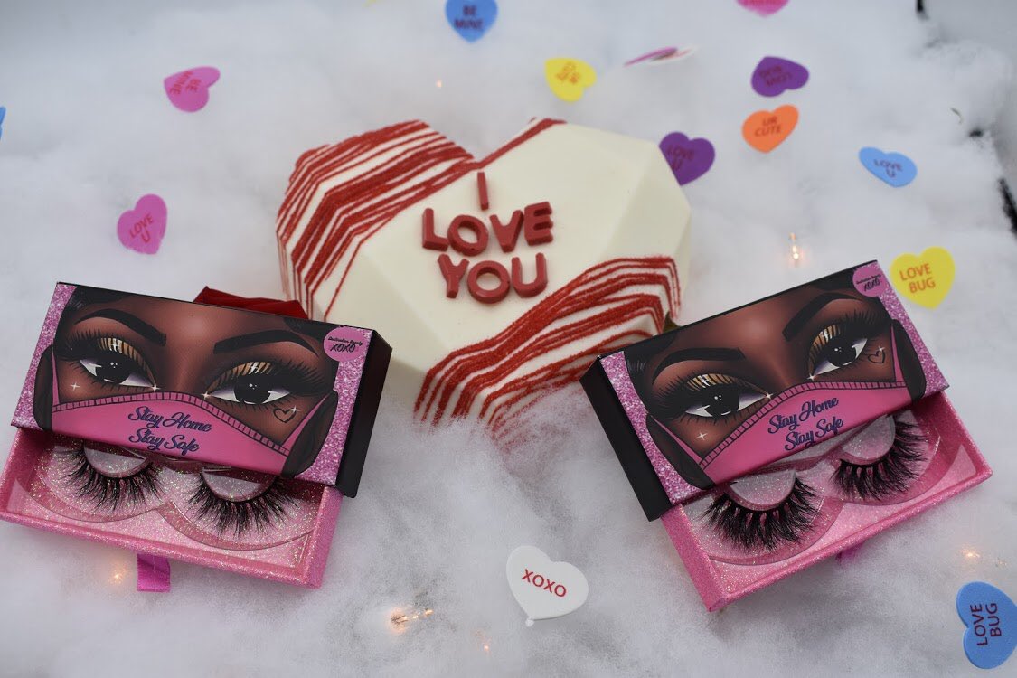 DBxocosmetics's tweet photo. Breakable Heart With A Loveable Gift! Exclusively available at https://t.co/aYjp4CabiB Contact @DBxocosmetics &amp; @treats_by_bri for more information. https://t.co/IuLQjKFYWL