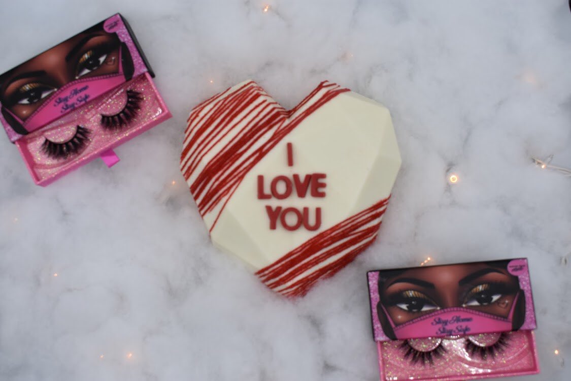 DBxocosmetics's tweet photo. Breakable Heart With A Loveable Gift! Exclusively available at https://t.co/aYjp4CabiB Contact @DBxocosmetics &amp; @treats_by_bri for more information. https://t.co/IuLQjKFYWL