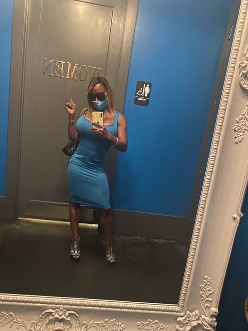 This wall matches my dress ! https://t.co/InchbHvqHW #bigboobheaven #body #bigboobsbeauty #fitness #dinnertime<a href="/tag/fitness"class="tags"><span>#fitness</span></a><a href="/tag/curves"class="tags"><span>#curves</span></a><a href="/tag/body"class="tags"><span>#body</span></a><a href="/tag/bigclit"class="tags"><span>#bigclit</span></a><a href="/tag/dinnertime"class="tags"><span>#dinnertime</span></a><a href="/tag/bigboobheaven"class="tags"><span>#bigboobheaven</span></a>