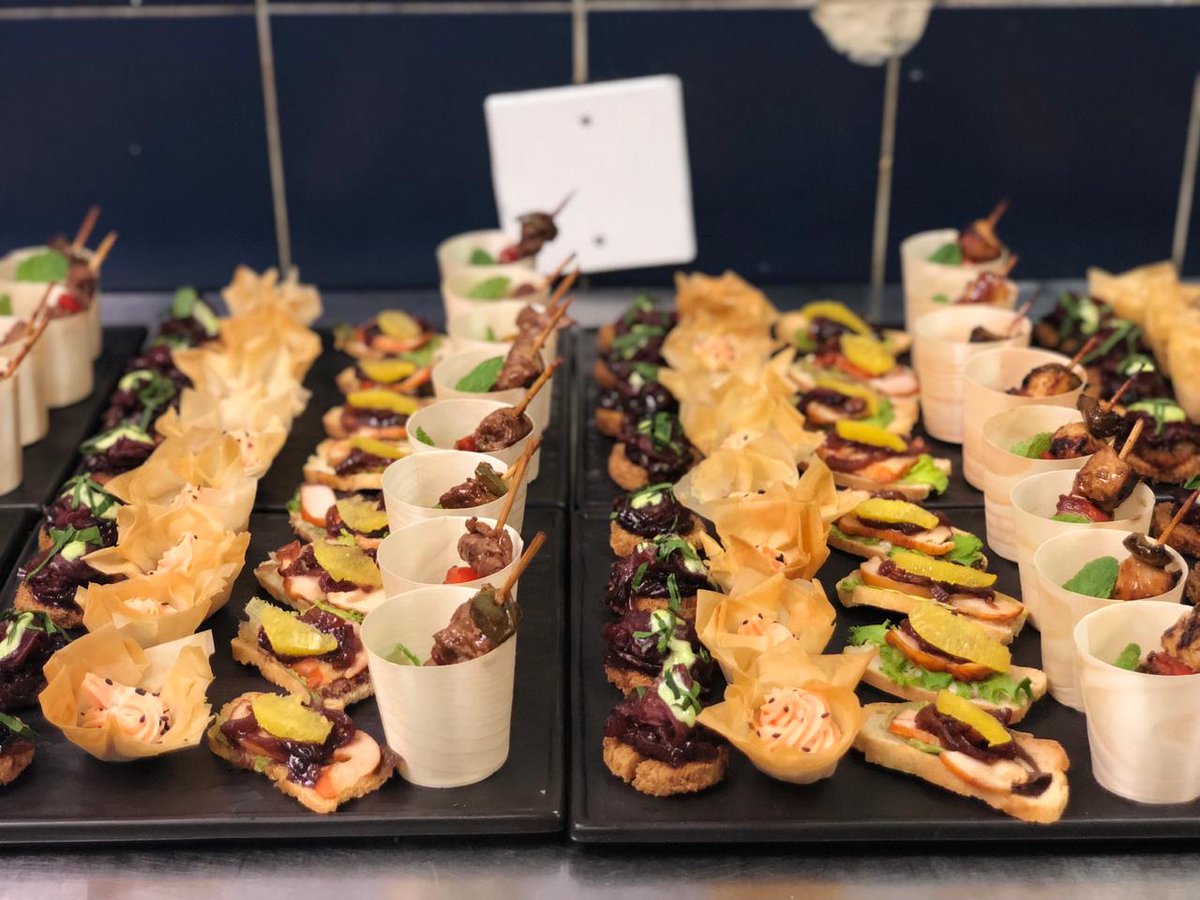 ChefHeno's tweet photo. Private chef open for booking.👩‍🍳
-Weddings👰🤵
-Parties🥳
-High tea parties ☕
-Private cheffing 👩‍🍳
Any catering of event, how big or small.

Please RT for awareness: 🙏 https://t.co/lA3bqRSiV0