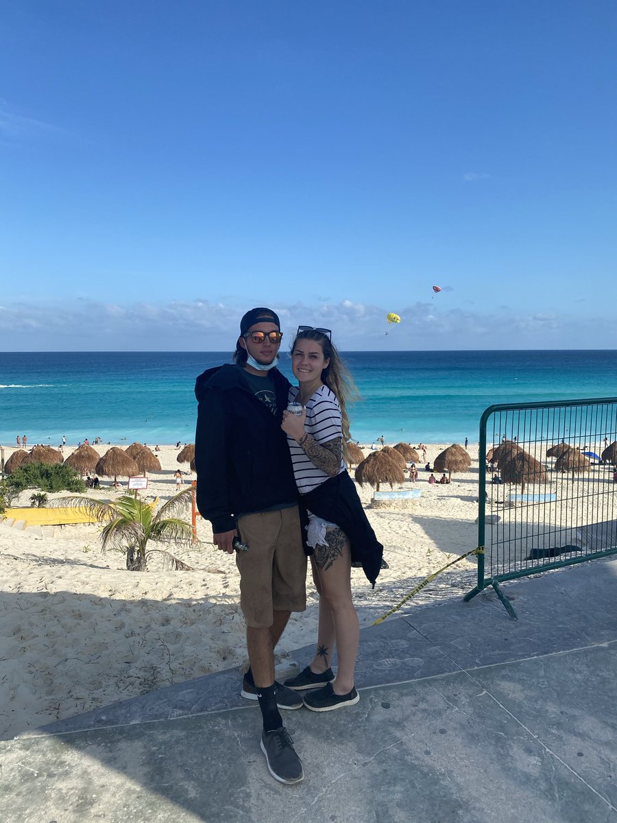 aneeshajacobs's tweet photo. Appreciation post for my favorite person in the world ❤️ thanks for being the love of my life and my best friend🥰💋 @Kelton_hill_ https://t.co/gpjQsYtdQl