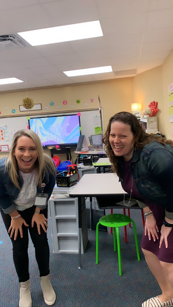 Katie Fogle tweet media