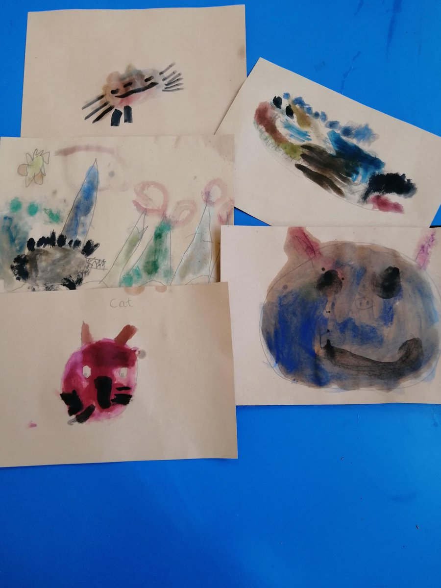 MissZapata2's tweet photo. The red group🔴 drew these fantastic animals using watercolour paint 👩‍🎨👨‍🎨#artiscentral #creativityiscentral @MissCWhite @Centralprimary https://t.co/UmVsryEgnk