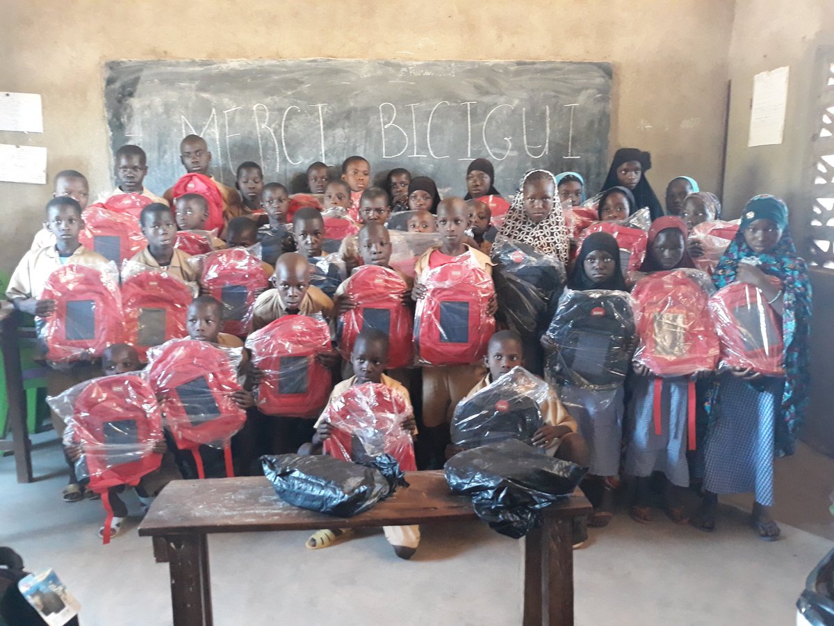 #PROJET_SOLAR_SAC 

Étape de Siguiri 

Beretela 

<a href="/iamDKFR/">Salématou SAKO</a> <a href="/DonkinMariama/">DIALLO Mariama Donkin</a> <a href="/Cheickwa/">CheickAmadouKEITA</a> <a href="/Al_Hussein224/">Dr. Al Hussein Amir</a> <a href="/BaldAissata/">Baldé Aissata</a>