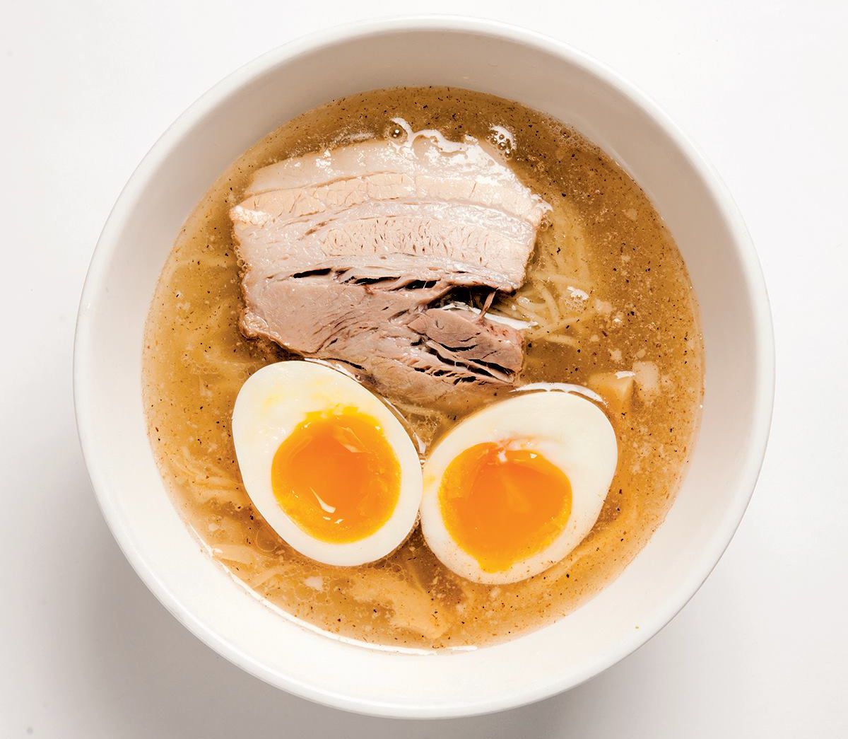 EaterDallas's tweet photo. Cult favorite NYC noodle shop Ivan Ramen will soon be available for delivery in Dallas https://t.co/pPv0z7nE2y https://t.co/zKjemGXD6k