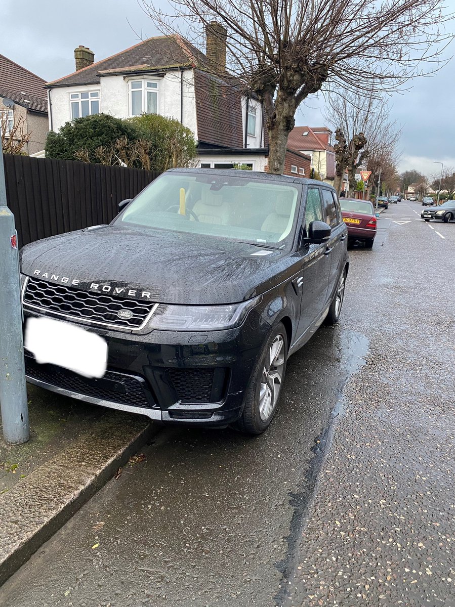 MPSRedbridge's tweet image. Stolen from Kensington &amp;amp; Chelsea on 25.01.2021 found with false number plates in Ilford today. Recovered for the owners by PC Sam Burrows and the team at Redbridge Safer Transport Team #MPSRTPC