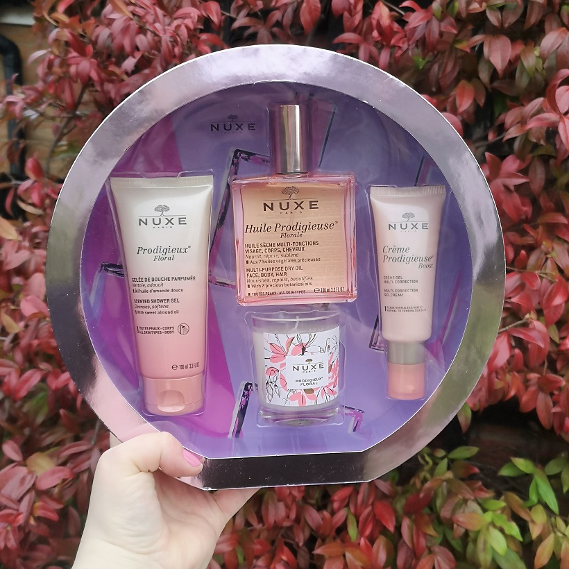💗 VALENTINE'S DAY GIVEAWAY 💗 AD
Win a Nuxe Bestsellers Gift Set worth £113

To enter RT &amp; FOLLOW FrenchieMummy  &amp; <a href="/NuxeUK/">Nuxe UK</a> 

dld.bz/jrkMy

#Organicbeauty   #WinItWednesday #veganfriendly #win #nuxeparis #nuxeuk