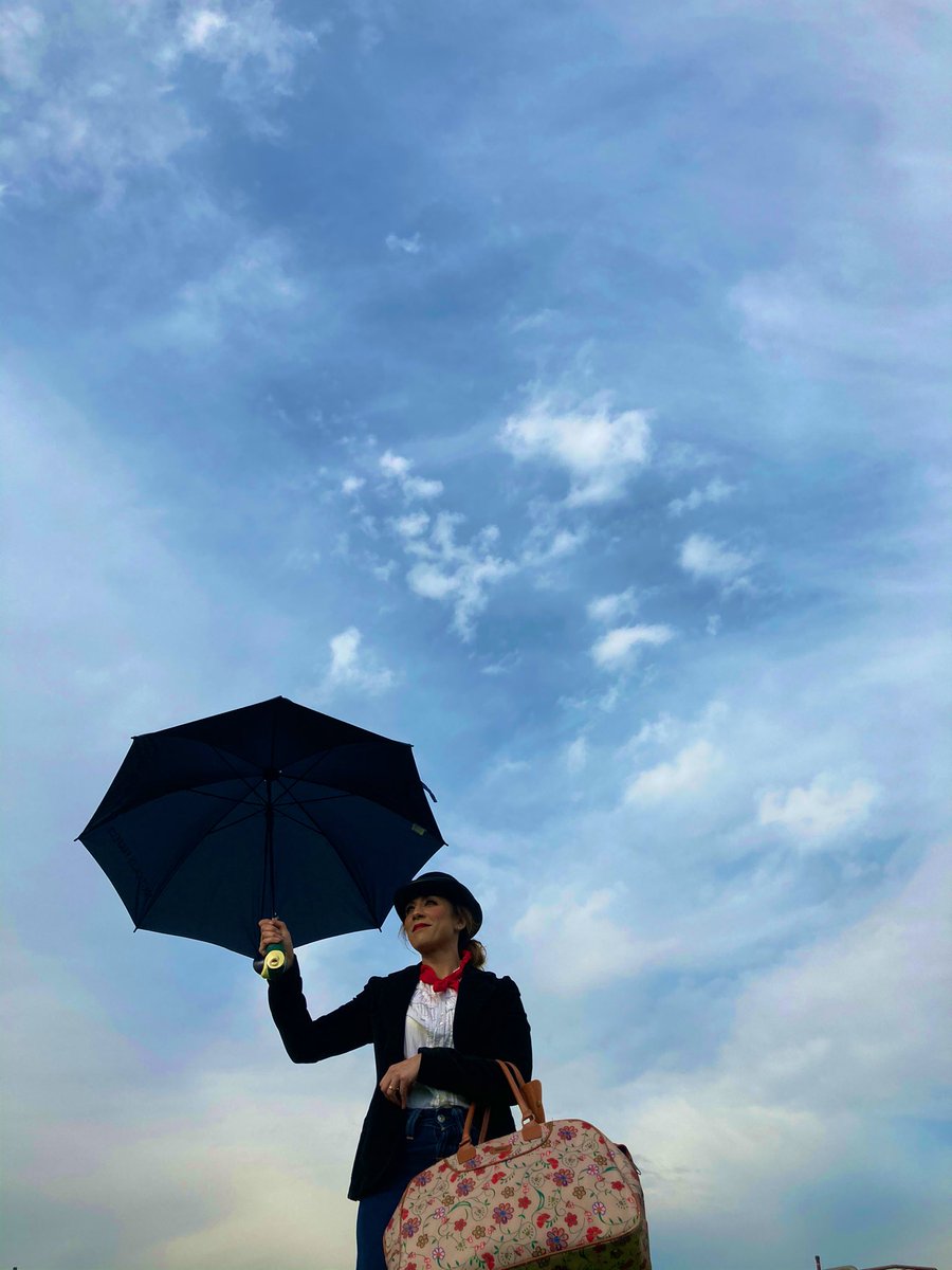 MegAliceCott's tweet photo. “Winds in the East, mist coming in, like something is brewin’, about to begin” What a special day for our P5 students @LaMirandaSchool. Thank you Mary Poppins! You are truly practically perfect in every way! #learningisfun #magic #significantlearning https://t.co/g64WwSMnMs