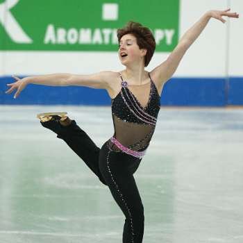2004: the international skating union decrees that female skaters can wear pants (except for ice dancers), leading to bodysuits worn by irina slutskaya (2005) sarah meier (2006) and in then 2018 being brought back by carolina kostner and mae berenice-meite