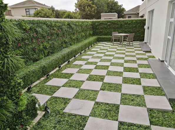 turfsuppliersbc's tweet image. Has any one else been watching Queen's Gambit recently and want to play chess on this turf? ♟️ What an awesome design!

Photo credit: @distinctivespaces @greenarchitecturenow

#artificialgrass #syntheticgrass #gardensofinsta #gardendecor #gardenstyle #homeinspo #VANRE