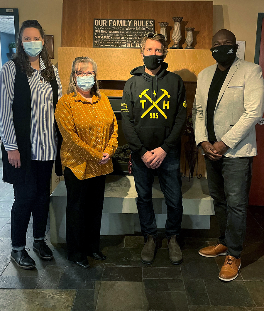 GoodShepherdHam's tweet photo. The Family Centre can update electronics, thanks to McMaster Family Practice &amp; True Hamiltonian apparel. Max Francis, founder of True Hamiltonian, &amp; Dan Edwards of McMaster Family Practice presented the donation to Grace &amp; Lisa this week. Our residents benefit from your kindness! https://t.co/4Ydcj1UKuV