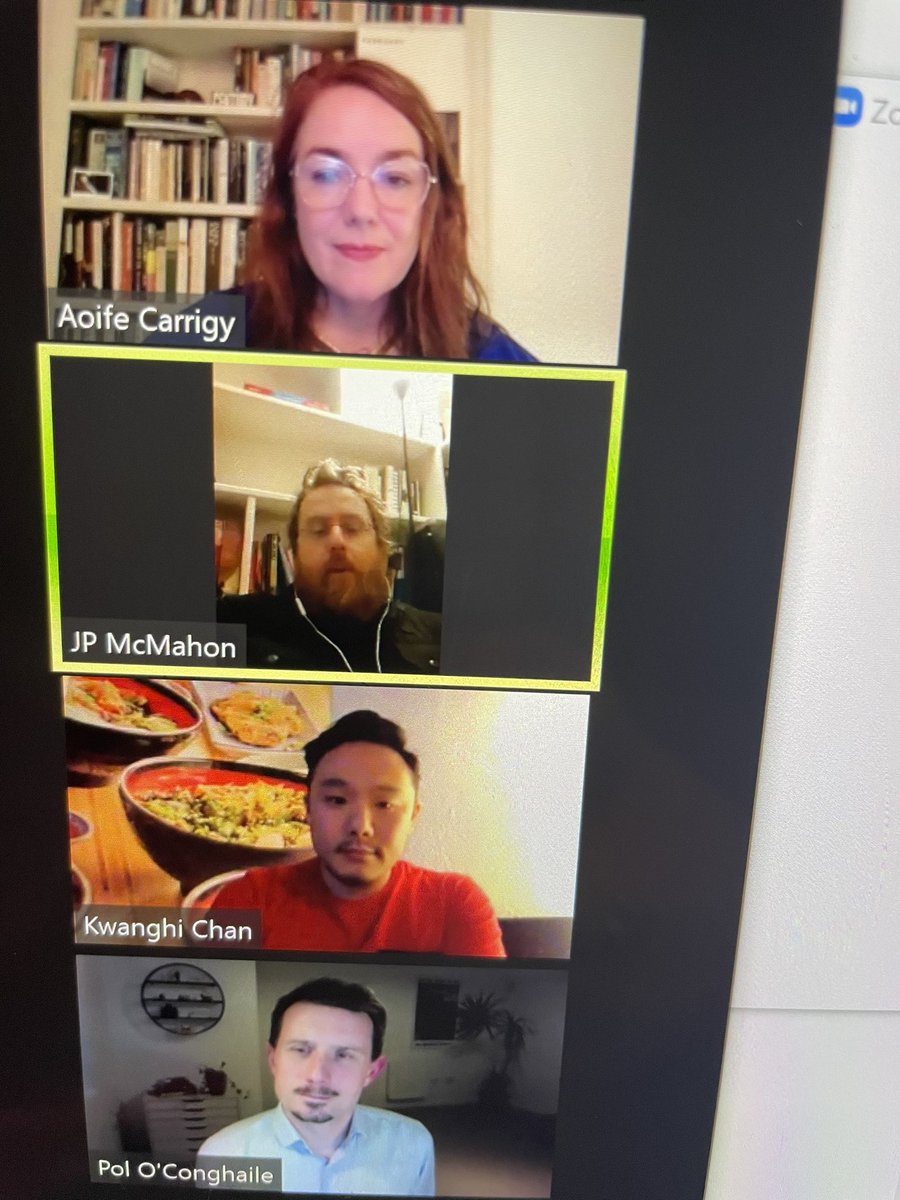 Donegal_food's tweet photo. Brilliant session on importance of co-operating to compete. All our food producers working together so that Donegal can compete on an international stage. Thanks to our brilliant MC @AoifeCarrigy_ and our panel of experts @mistereatgalway @kwanghi_ &amp; @poloconghaile #Donegalfood https://t.co/hrsxWU9DD7