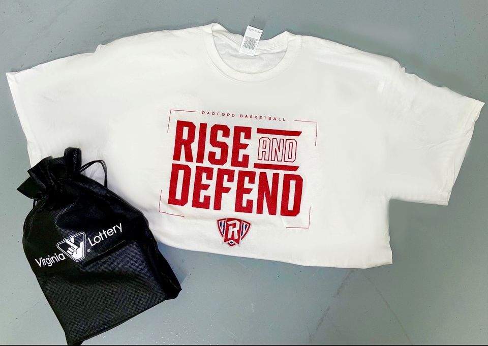 ru_athletics's tweet photo. Snap your best Radford fan pic for a chance to win prizes in the @VirginiaLottery Fan From Home photo contest!
Tag @ru_athletics , #RiseAndDefend & #FanFromHome in your post to be entered.
For more info, click here: https://t.co/NTQB5BfxYg https://t.co/rlTU7UfVz1