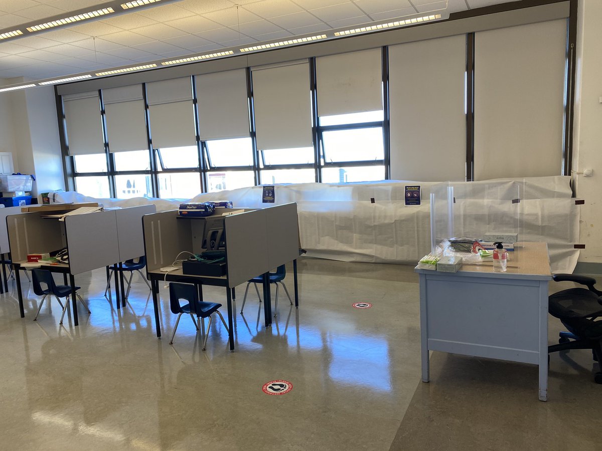 gabriela lópez is always for public schools 🇲🇽 tweet media