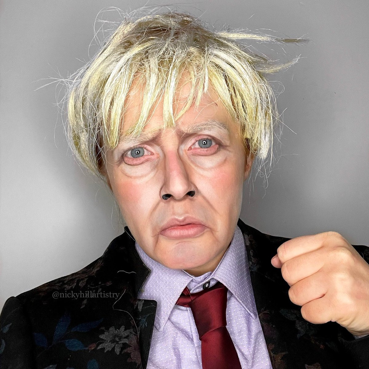 If this tweet doesn’t blow up I swear I’m deleting Twitter 😂
<a href="/BorisJohnson/">Boris Johnson</a> I cloned myself into you my mate. Fancy making me famous considering I’m not allowed to work right now?! 😂🤔 #BorisJohnson #bojo #lockdown #COVID19 #mua #sfxmakeup #makeupartist