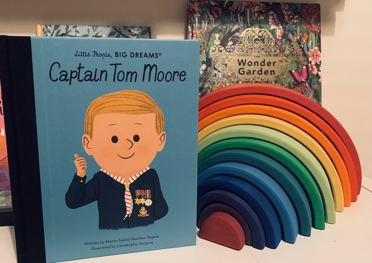 MrMJEllis's tweet photo. Once there was a humble boy from Yorkshire called Tom... 

📖 Friday afternoon story sorted 📖 

“Little people, Big Dreams” 

@ojsBookClub @_Reading_Rocks_ @Mat_at_Brookes @OakMATrust https://t.co/oOg5JZqaUb