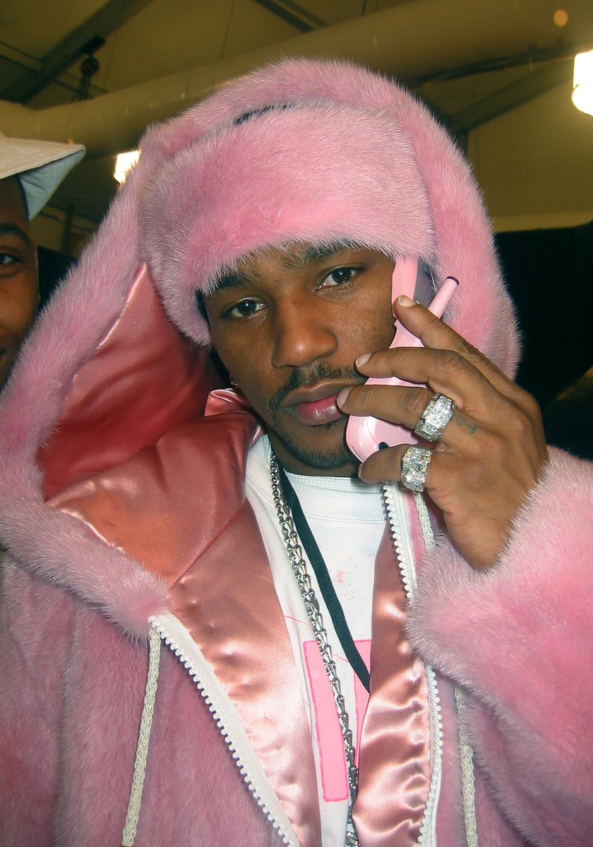 ComplexStyle's tweet photo. HAPPY BIRTHDAY CAM'RON 🎈 @Mr_Camron https://t.co/QHHJCax1lv