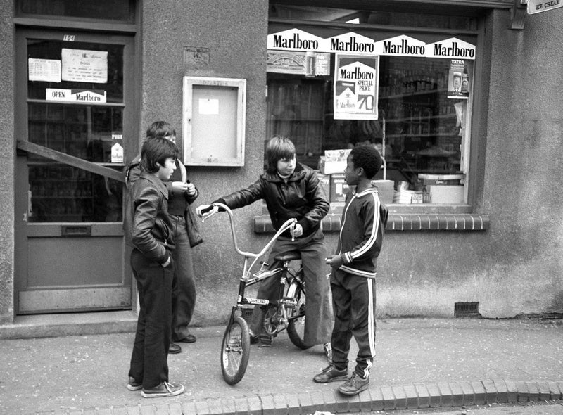 No one is born racist .Peterborough, 1970s.Photo  @PorszphotosH/T  @GraemeRMcNay